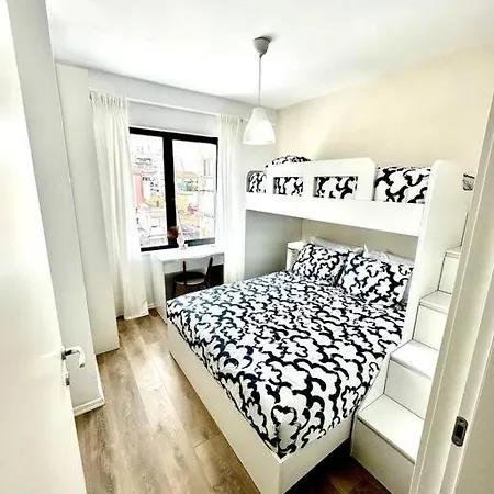 Apartamento New, Modern & In New Bazaar Tirana